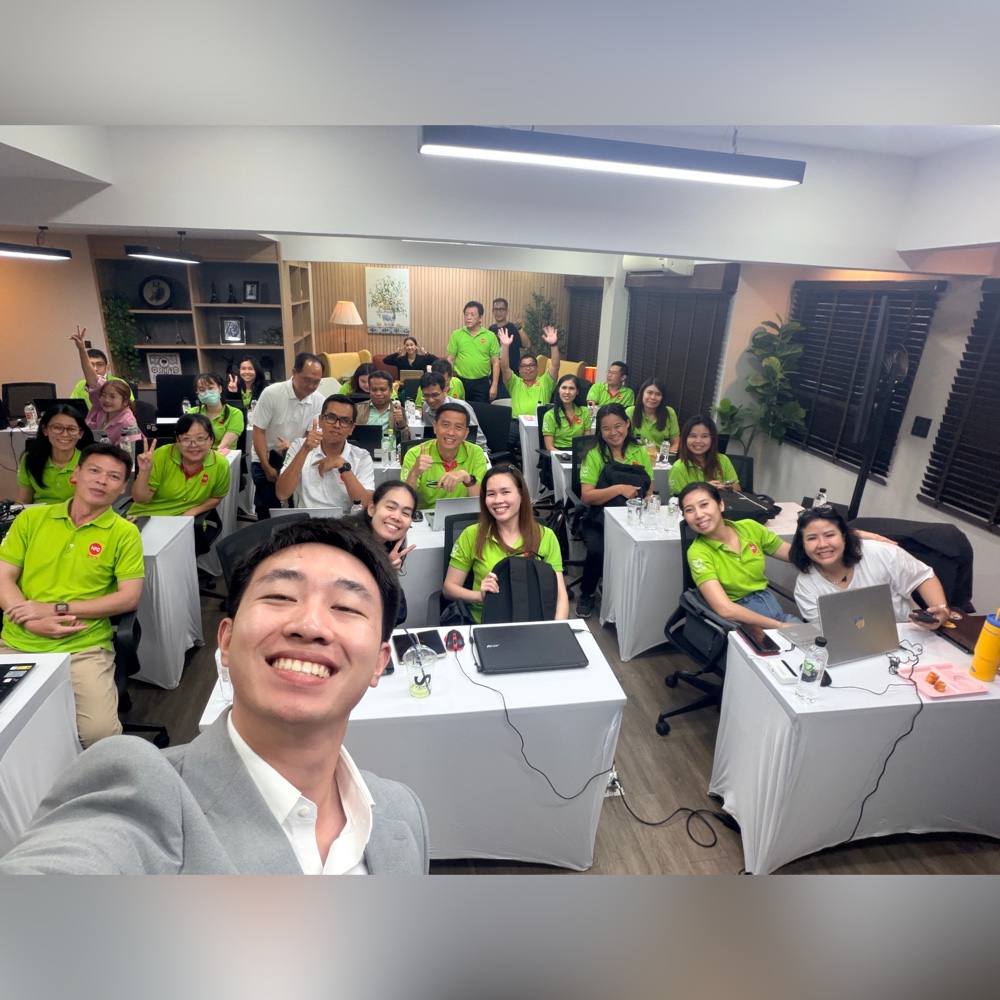 รีวิวลูกค้า — ทีมงานร่วม Workshop AI กับอาจารย์ปั้น